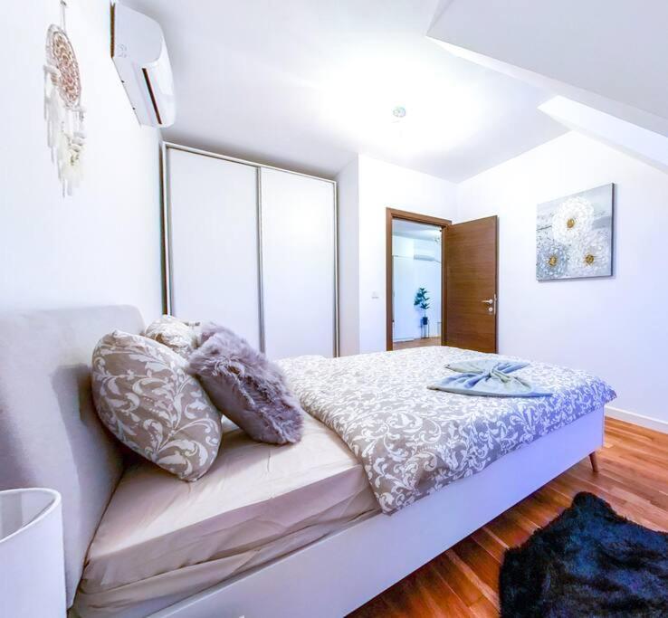 Bucharest Central D Apartment מראה חיצוני תמונה
