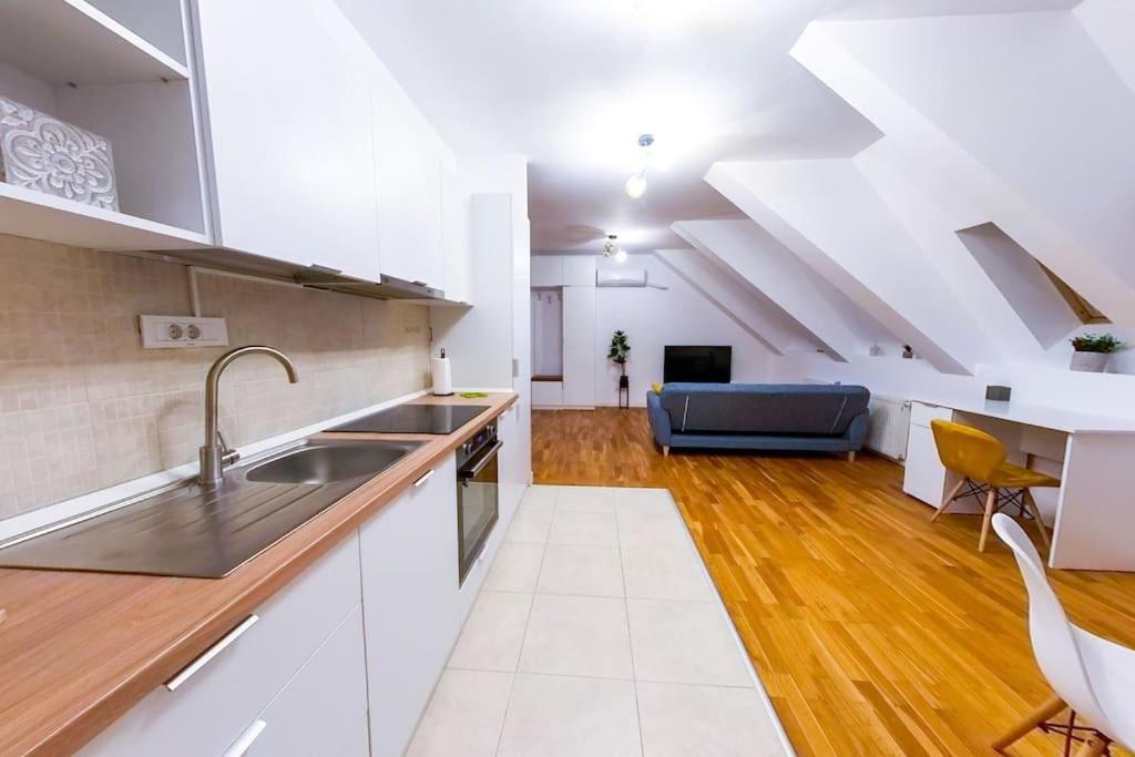 Bucharest Central D Apartment מראה חיצוני תמונה