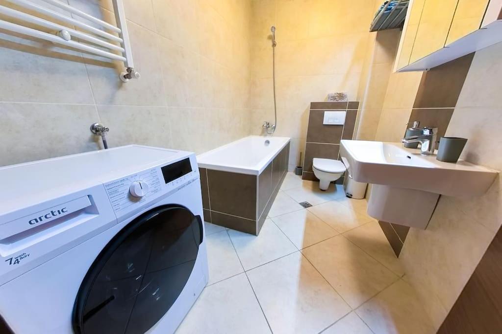 Bucharest Central D Apartment מראה חיצוני תמונה